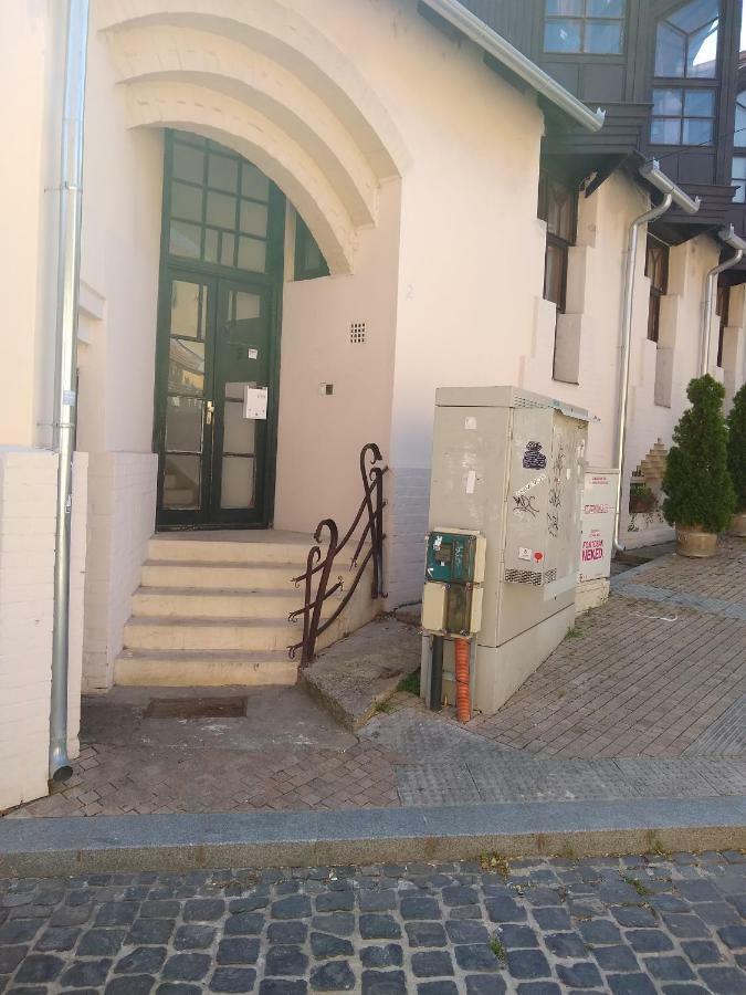 Főnix Family apartment a step from Széchenyi Square Pécs Exterior foto